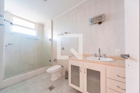 Apartamento à venda com 158m², 3 quartos e 2 vagas Apartamento à venda com 158m², 3 quartos e 2 vagasBanheiro do Quarto 3