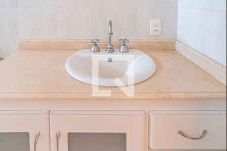 Apartamento à venda com 158m², 3 quartos e 2 vagas Apartamento à venda com 158m², 3 quartos e 2 vagasBanheiro do Quarto 3