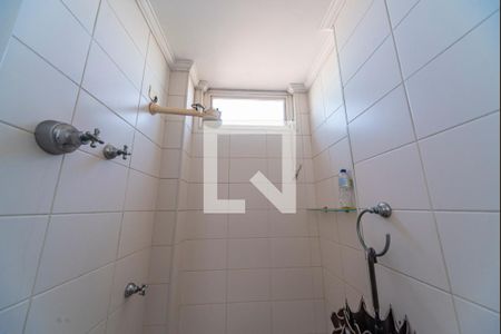 Apartamento à venda com 158m², 3 quartos e 2 vagas Apartamento à venda com 158m², 3 quartos e 2 vagasBanheiro de serviço