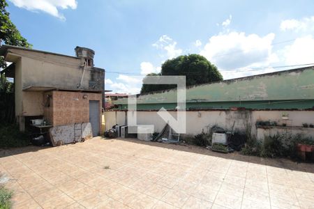 Casa à venda com 110m², 3 quartos e 5 vagasQuintal