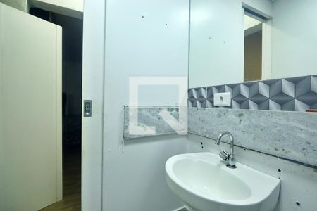 Banheiro de casa para alugar com 1 quarto, 37m² em Vila Guiomar, Santo André