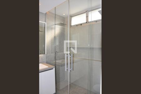 Apartamento à venda com 134m², 3 quartos e 2 vagasSuíte