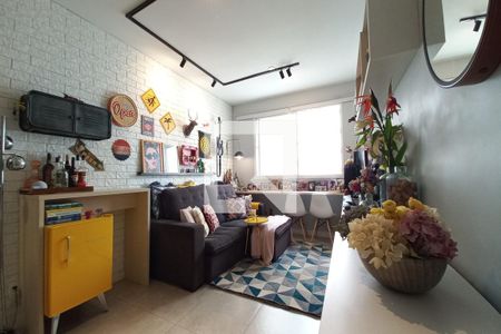 Sala de apartamento à venda com 1 quarto, 50m² em Cambui, Campinas