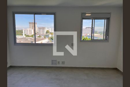 Sala/cozinha de apartamento para alugar com 1 quarto, 35m² em Lapa de Baixo, São Paulo