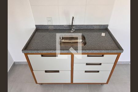 Sala/cozinha de apartamento para alugar com 1 quarto, 35m² em Lapa de Baixo, São Paulo