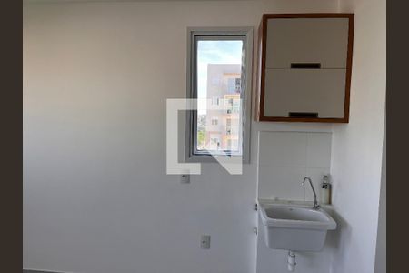 Sala/cozinha de apartamento para alugar com 1 quarto, 35m² em Lapa de Baixo, São Paulo