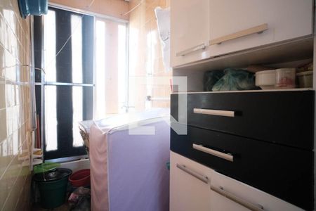 Apartamento à venda com 70m², 2 quartos e 1 vaga Apartamento à venda com 70m², 2 quartos e 1 vagaÁrea de Serviço