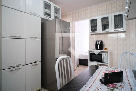 Apartamento à venda com 70m², 2 quartos e 1 vaga Apartamento à venda com 70m², 2 quartos e 1 vagaCozinha