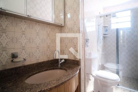 Apartamento à venda com 70m², 2 quartos e 1 vaga Apartamento à venda com 70m², 2 quartos e 1 vagaBanheiro