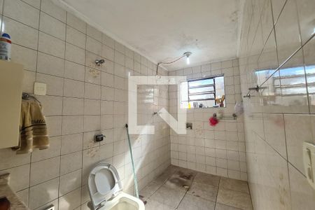 Banheiro da Suíte de casa à venda com 3 quartos, 130m² em Vila Antonieta, São Paulo
