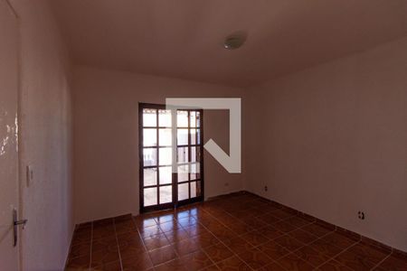 Quarto 2 de casa para alugar com 2 quartos, 125m² em Jardim Mimar, São Paulo