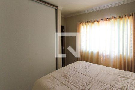 Suite de casa para alugar com 3 quartos, 180m² em Vila Olinda, São Paulo