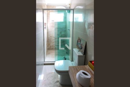 Casa à venda com 190m², 3 quartos e 1 vagaBanheiro da Suíte