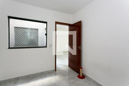 Quarto 2 de apartamento para alugar com 2 quartos, 45m² em Vila Carrão, São Paulo