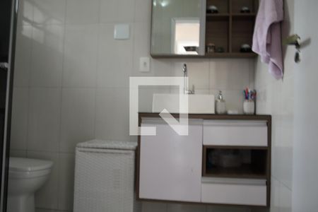 Casa à venda com 168m², 4 quartos e 3 vagasBanheiro