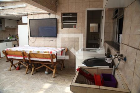 Casa à venda com 168m², 4 quartos e 3 vagasÁrea de Serviço