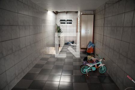 Casa à venda com 168m², 4 quartos e 3 vagasGaragem