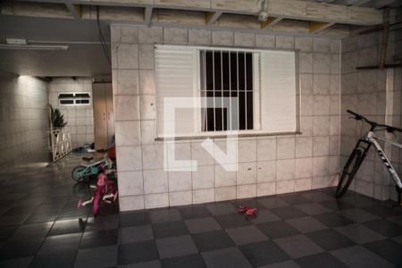 Casa à venda com 168m², 4 quartos e 3 vagasGaragem