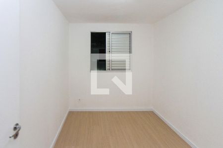 Quarto de apartamento para alugar com 2 quartos, 43m² em Jardim Santa Terezinha (zona Leste), São Paulo