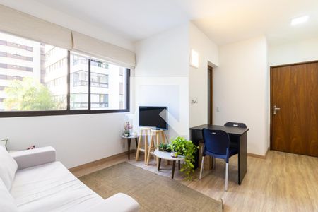 Sala de apartamento à venda com 1 quarto, 36m² em Indianópolis, São Paulo