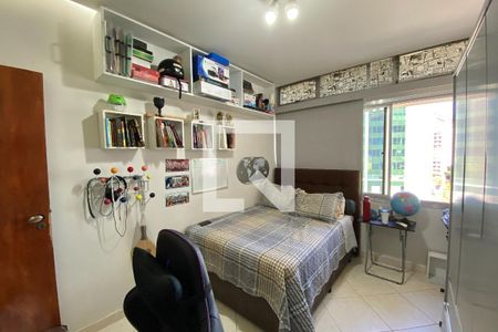 Quarto 1 de apartamento à venda com 2 quartos, 106m² em Humaitá, Rio de Janeiro