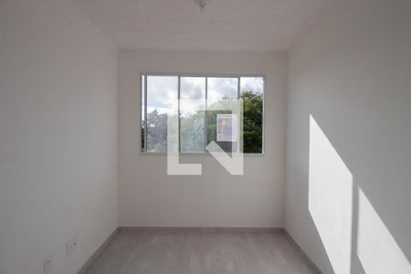 Sala de apartamento para alugar com 2 quartos, 42m² em Jardim Helian, São Paulo