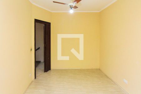 Casa para alugar com 180m², 3 quartos e 2 vagas Casa para alugar com 180m², 3 quartos e 2 vagasQuarto 02