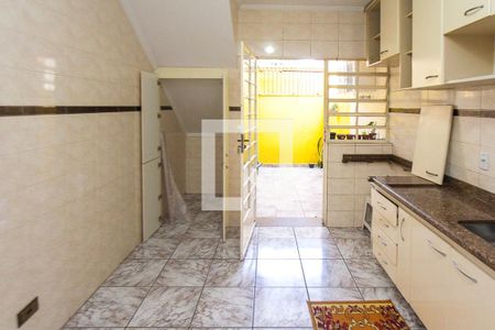 Casa para alugar com 180m², 3 quartos e 2 vagas Casa para alugar com 180m², 3 quartos e 2 vagasCozinha