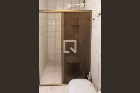 Casa para alugar com 180m², 3 quartos e 2 vagas Casa para alugar com 180m², 3 quartos e 2 vagasBanheiro Social