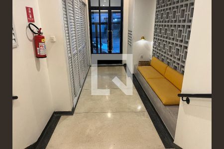 Apartamento à venda com 75m², 2 quartos e 1 vagaHall de entrada