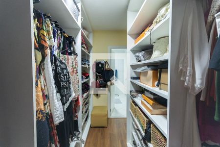 Casa à venda com 200m², 3 quartos e 4 vagasCloset Suíte