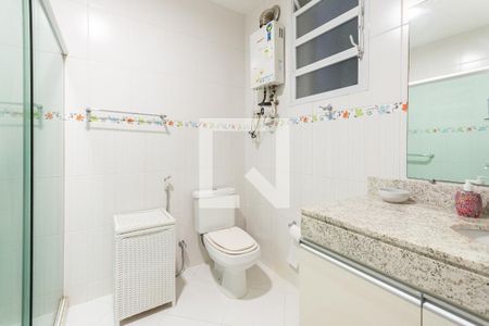 Casa à venda com 200m², 3 quartos e 4 vagasBanheiro