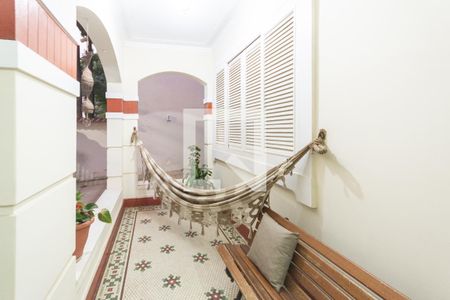 Casa à venda com 200m², 3 quartos e 4 vagasVaranda