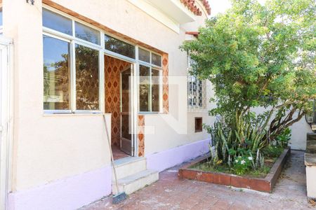 Casa para alugar com 78m², 2 quartos e 3 vagasFrente da Casa