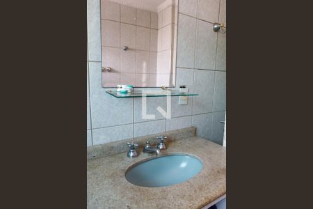 Apartamento à venda com 66m², 2 quartos e 1 vagaBanheiro