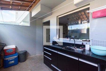 Casa para alugar com 120m², 3 quartos e 1 vagaÁrea de Serviço