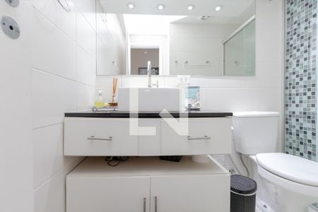 Apartamento à venda com 90m², 3 quartos e 1 vaga Apartamento à venda com 90m², 3 quartos e 1 vagaBanheiro