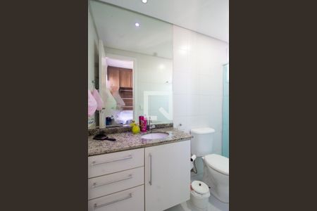 Apartamento para alugar com 62m², 2 quartos e 1 vaga Apartamento para alugar com 62m², 2 quartos e 1 vagaBanheiro da Suíte