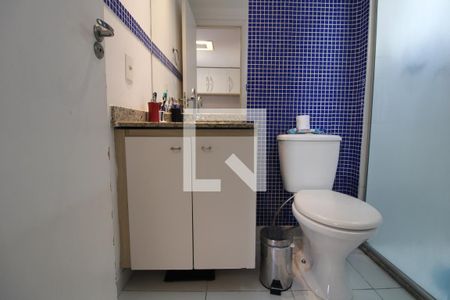 Banheiro da suíte de apartamento à venda com 3 quartos, 75m² em Jardim Umuarama, São Paulo