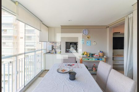 Varanda Gourmet de apartamento à venda com 2 quartos, 65m² em Santo Amaro, São Paulo