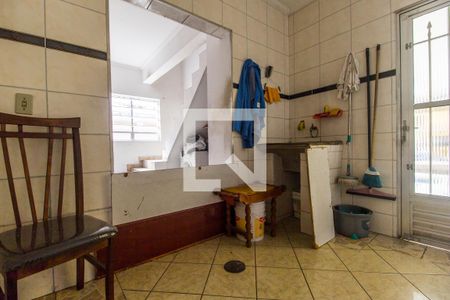 Casa à venda com 400m², 5 quartos e 6 vagas Casa à venda com 400m², 5 quartos e 6 vagasÁrea de Serviço