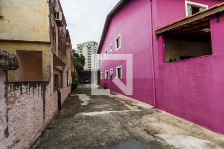 Casa à venda com 400m², 5 quartos e 6 vagas Casa à venda com 400m², 5 quartos e 6 vagasQuintal