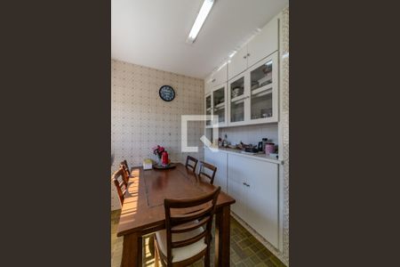 Casa à venda com 800m², 4 quartos e 2 vagasCopa