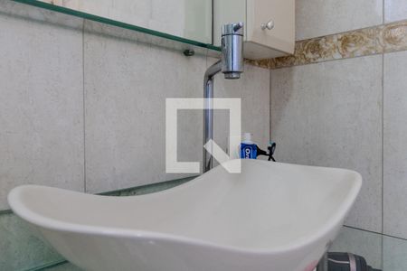 Casa à venda com 800m², 4 quartos e 2 vagasBanheiro do Quarto 1