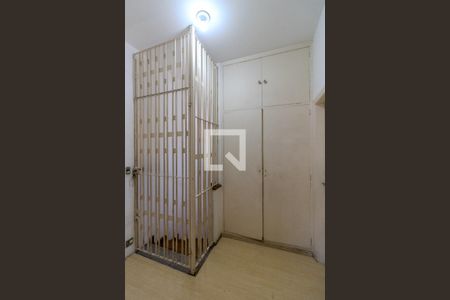 Hall de casa à venda com 4 quartos, 800m² em Jardim Londrina, São Paulo