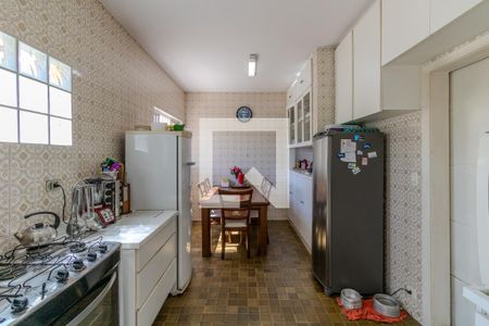 Casa à venda com 800m², 4 quartos e 2 vagasCozinha