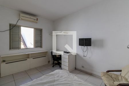 Casa à venda com 800m², 4 quartos e 2 vagasEdícula