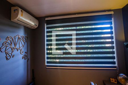 Casa à venda com 390m², 5 quartos e 4 vagasEscritório