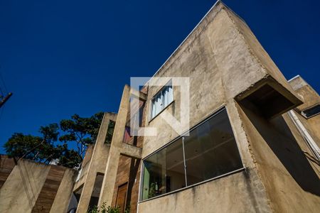 Casa à venda com 390m², 5 quartos e 4 vagasfachada da casa