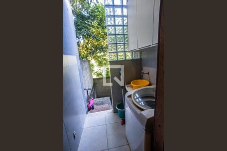 Casa à venda com 390m², 5 quartos e 4 vagasÁrea de Serviço